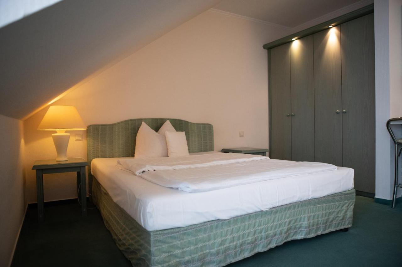 Pepb Schulungshotel Зарштедт Екстер'єр фото